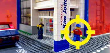 Caça às Minifiguras